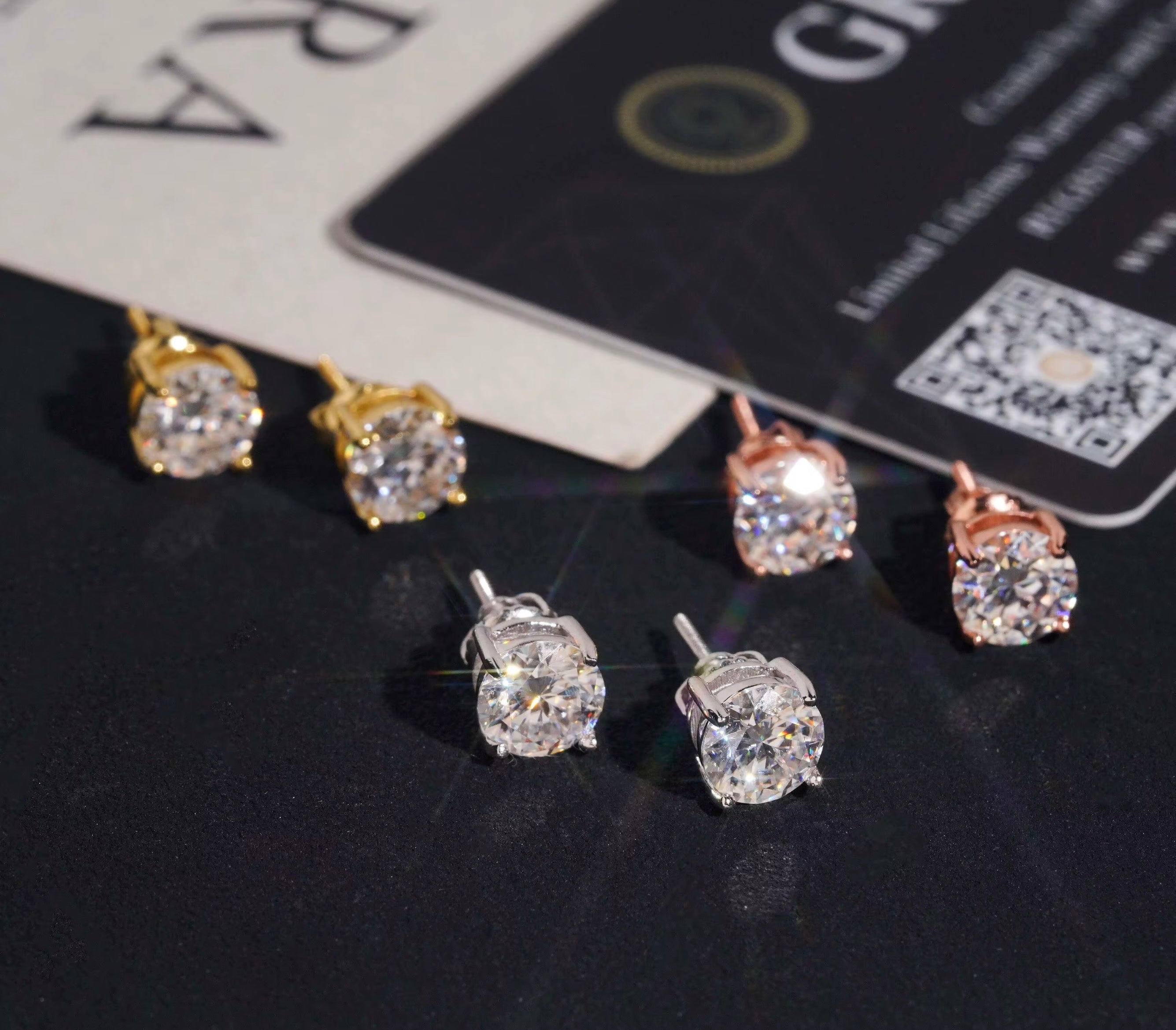 Moissanite Stud Earrings (7mm)