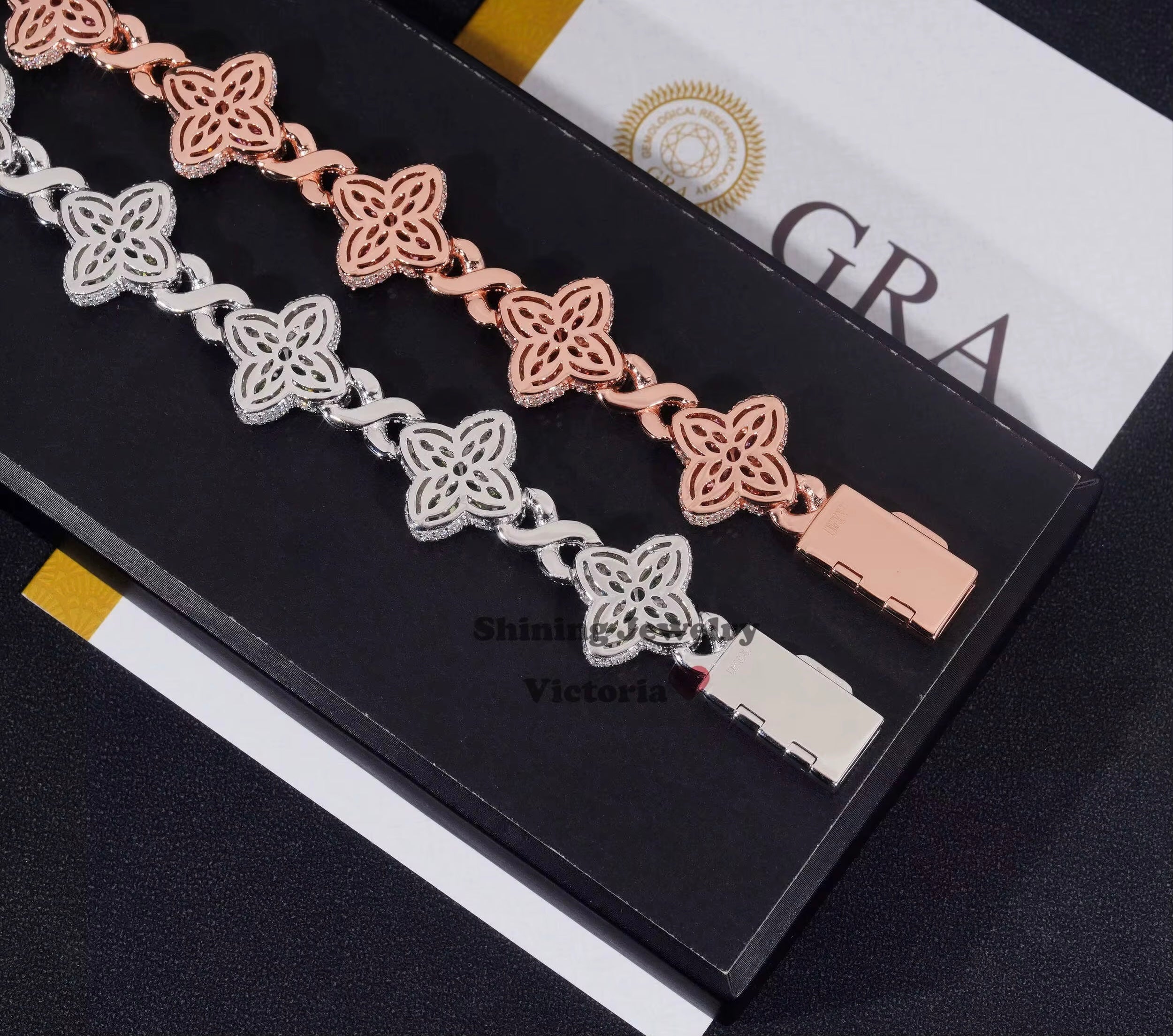 FrostBite Clover Infinite Link